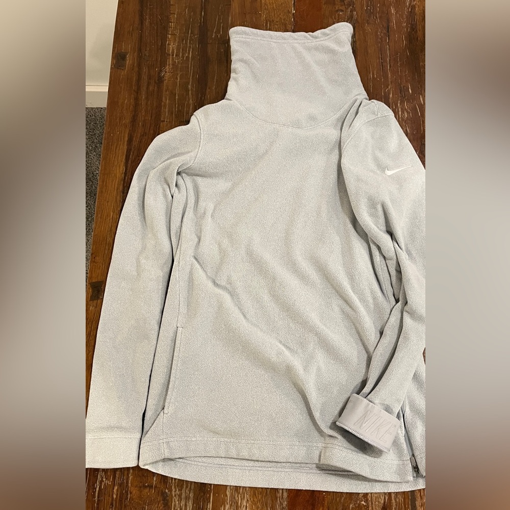 Nike Light Gray dry fit